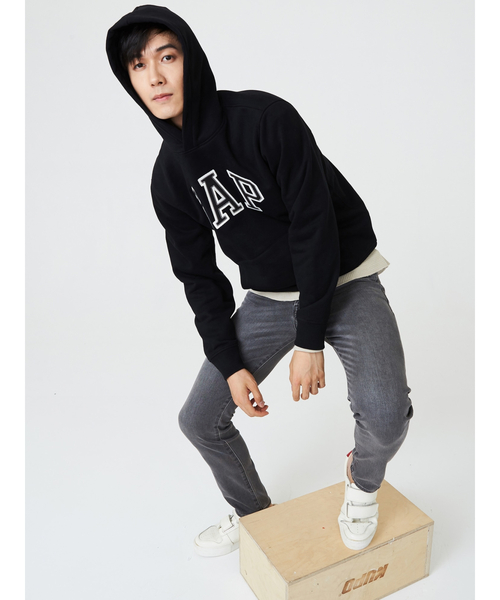 GAP（ギャップ）の「GAPロゴ カーボナイズドフリース オーバーパーカー（パーカー・メンズ・ブラック/ネイビー/グレー/ホワイト系その他・S/M/L/XS/XXS/XL）」の15枚目の写真