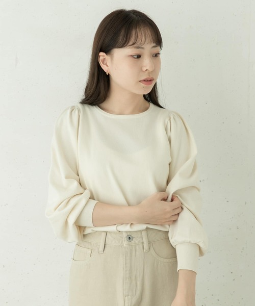 URBAN RESEARCH Sonny Label(アーバンリサーチサニーレーベル)の「ショルダーギャザーニットプルオーバー(ニット/セーター・レディース・オフホワイト/イエロー/ブラック・FREE)」の2枚目の写真