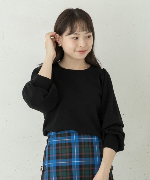 URBAN RESEARCH Sonny Label(アーバンリサーチサニーレーベル)の「ショルダーギャザーニットプルオーバー(ニット/セーター・レディース・オフホワイト/イエロー/ブラック・FREE)」の22枚目の写真