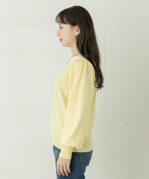 URBAN RESEARCH Sonny Label(アーバンリサーチサニーレーベル)の「ショルダーギャザーニットプルオーバー(ニット/セーター・レディース・オフホワイト/イエロー/ブラック・FREE)」の20枚目の写真