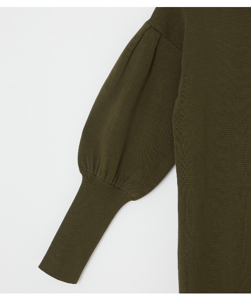 AZUL by moussy（アズールバイマウジー）の「【PLUS】VOLUME SLEEVE KNIT ONEPIECE/ボリュームスリーブニットワンピース（ワンピース・レディース・ブラック/ライトグリーン/ダークカーキ・FREE）」の16枚目の写真