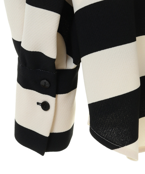 Tiara(ティアラ)の「ボーダープリントボリュームスリーブトップス(シャツ/ブラウス・レディース・アイボリー/モカ・FREE)」の8枚目の写真