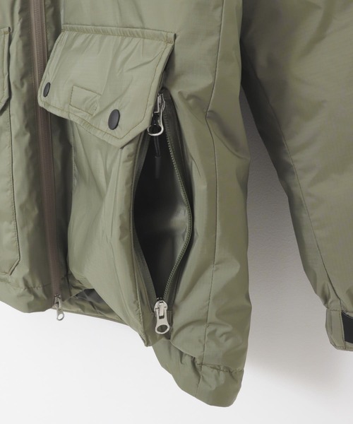 EKAL（エカル）の「『別注』NANGA×EKAL　AURORA DOWN JACKET（ダウンジャケット/コート・メンズ・ブラック/カーキ/ベージュ・SMALL/MEDIUM/LARGE）」の7枚目の写真