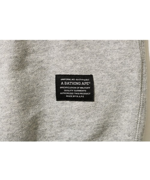 A BATHING APE(アベイシングエイプ)の「MILITARY PADDED RELAXED CREWNECK M(スウェット・メンズ・ブラック/グレー・SMALL/MEDIUM/X-LARGE/LARGE/XX-LARGE)」の3枚目の写真