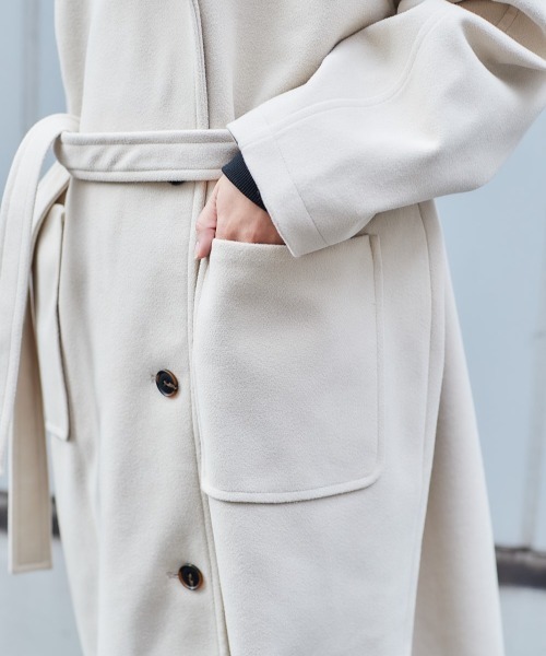 cepo（セポ）の「ハイネックロングコート（ダウンジャケット/コート・レディース・オリーブ/オフホワイト/ダークグレー・M）」の16枚目の写真