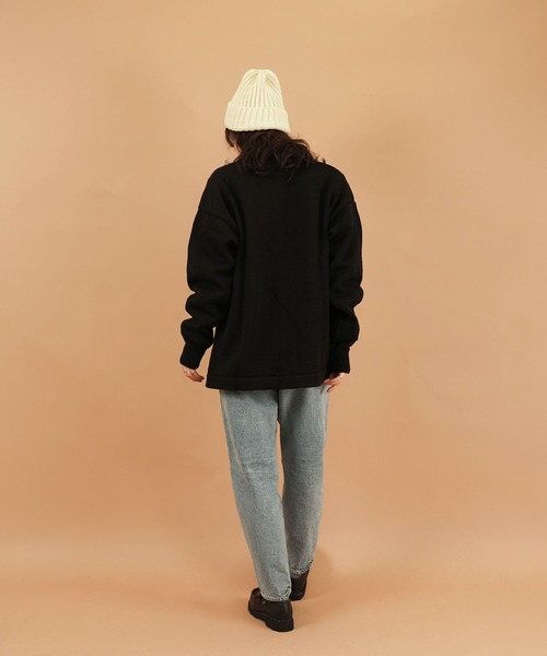 Kerrywoollenmills（ケリーウーレンミルズ）の「Plain Stitch V-Neck Cardigan（カーディガン/ボレロ・レディース・パープル系その他/オートミール/ブルー系その他/ホワイト系その他/ブラック系その他・36/38/40）」の12枚目の写真