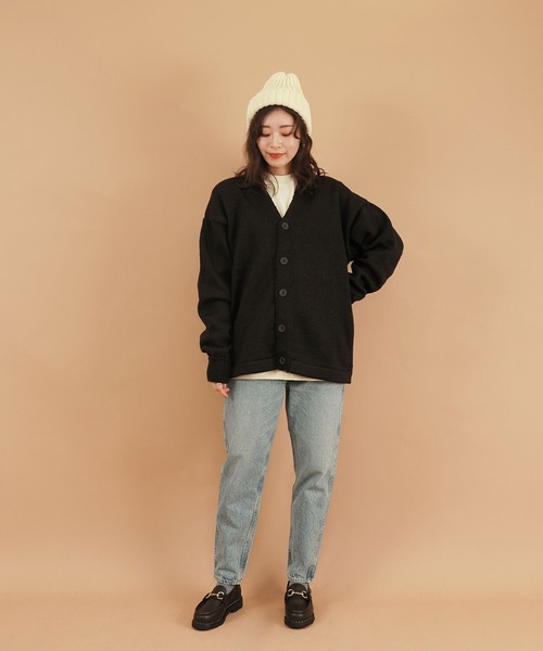 Kerrywoollenmills（ケリーウーレンミルズ）の「Plain Stitch V-Neck Cardigan（カーディガン/ボレロ・レディース・パープル系その他/オートミール/ブルー系その他/ホワイト系その他/ブラック系その他・36/38/40）」の10枚目の写真