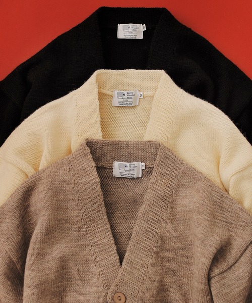 Kerrywoollenmills（ケリーウーレンミルズ）の「Plain Stitch V-Neck Cardigan（カーディガン/ボレロ・レディース・パープル系その他/オートミール/ブルー系その他/ホワイト系その他/ブラック系その他・36/38/40）」の22枚目の写真