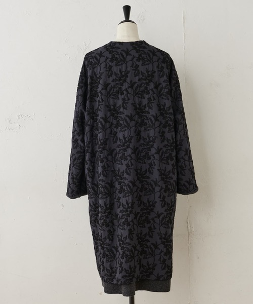 BEARDSLEY（ビアズリー）の「刺繍×ニットリバーシブルコート（その他アウター・レディース・ブラック・FREE）」の7枚目の写真