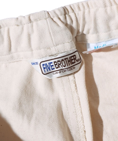 FIVE BROTHER(ファイブブラザー)の「FIVE BROTHER/ファイブブラザー HERRINGBONE EASY PANTS イージーパンツ スリムフィット ヘリンボーン(チノパンツ・メンズ・ホワイト/オリーブ・S/M/L)」の4枚目の写真