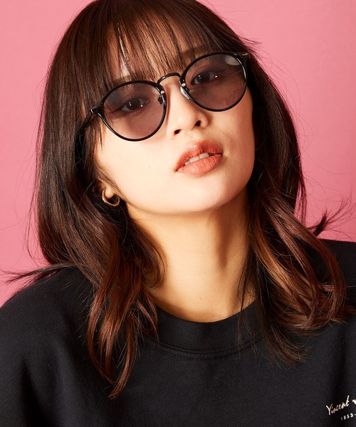 MEMENTISM（メメントイズム）の「ユニセックスデザイン カラーレンズサングラス 伊達メガネ（サングラス・メンズ・S/B/A/その他1/その他11/その他2/Y/D/その他13/X/その他5/その他16/その他10/P/その他4/T/C/その他12/その他17/その他3/その他8/その他9/その他14/その他15/その他7/F/G/J/E/O/H/M/その他18/W/N/Q/R/U/V/Z/その他6/K/L/I/ブラック系2/グレー系1/グリーン系1/ブルー系1/その他33/ブラウン系1/その他32/その他35/その他31/その他26/その他20/ブラウン系5/その他19/ブラック系1/その他30/その他34/その他24/ブラウン系4/その他23/その他22/ブラック系3/ブラウン系3/グリーン系2/ブラウン系2/ブラック系4/パープル系1/その他25/その他21/ブラック系5/ブラック系6/ブラウン系6/ブルー系3/ブルー系2/パープル系2/ブラウン系7/その他28/その他29/その他27/ブラウン系9/ブラック系7/ブルー系4/ピンク系1/ブラウン系8/ライトブラック/グレー系3/グリーン系6/ブルー系5/グレー系2/グリーン系5/グリーン系4/ブラウン系その他/グリーン系3/イエロー系1/レッド系3/レッド系2/パープル系3/ブルー系その他3/ブルー系その他2/ブルー系その他/ブラック系その他/ブラック系その他3/レッド系1/ブラック系その他2/ブラウン系その他2/グレー系6/グレー系4/ピンク系3/ピンク系2/ブラウン系その他3・FREE）」の9枚目の写真