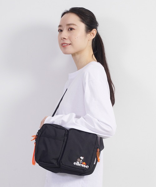 ellesse（エレッセ）の「【エレッセ×スヌーピー】スヌーピーコラボ ダブルポケット 横型 ショルダーバッグ（ショルダーバッグ・レディース・ネイビー/ベージュ/ブラック・FREE）」の10枚目の写真