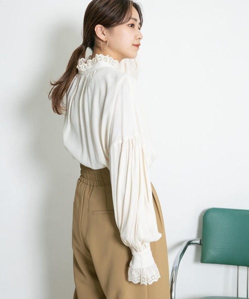 KBF（ケイビーエフ）の「プチレースブラウス（シャツ/ブラウス・レディース・ブラック/アイボリー/ベージュ・ONE）」の6枚目の写真