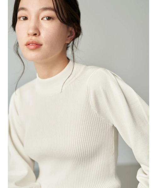 earth music&ecology（アースミュージックアンドエコロジー）の「パフスリーブニットプルオーバー*（ニット/セーター・レディース・ブラック/アイボリー/グレイッシュベージュ・FREE）」の9枚目の写真