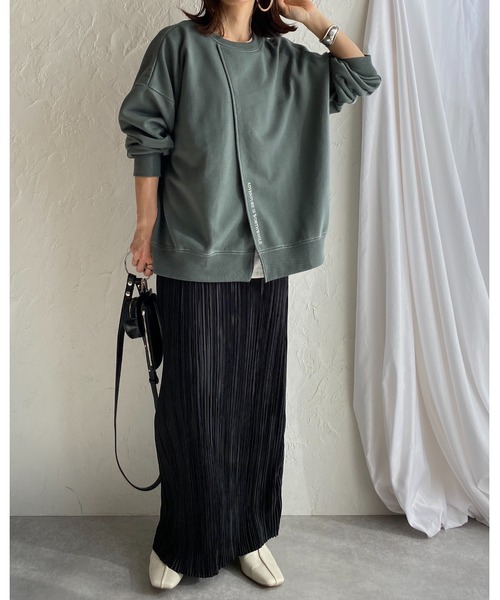 She's Closet(シーズクローゼット)の「前後2wayスリット入りロゴ刺繍長袖プルオーバースウェット(スウェット・レディース・オートミール/アイボリー/ブラック/カーキ・FREE)」の12枚目の写真