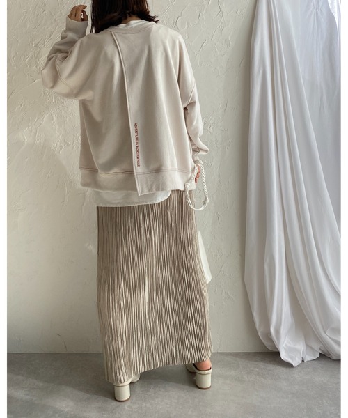 She's Closet(シーズクローゼット)の「前後2wayスリット入りロゴ刺繍長袖プルオーバースウェット(スウェット・レディース・オートミール/アイボリー/ブラック/カーキ・FREE)」の15枚目の写真