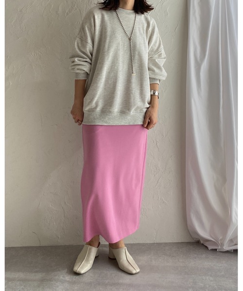 She's Closet(シーズクローゼット)の「前後2wayスリット入りロゴ刺繍長袖プルオーバースウェット(スウェット・レディース・オートミール/アイボリー/ブラック/カーキ・FREE)」の21枚目の写真