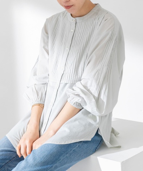 URBAN RESEARCH Sonny Label（アーバンリサーチサニーレーベル）の「コットンピンタックヨークシャツ（シャツ/ブラウス・レディース・ラベンダー/ライトグレー/オフホワイト/ブラック・FREE）」の20枚目の写真