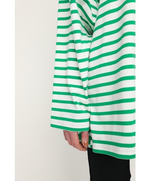 SLY(スライ)の「COLOR BORDER LONG T/SH カラー ボーダー ロング Tシャツ(Tシャツ/カットソー・レディース・グリーン系その他2/ブルー系その他/オレンジ系その他・FREE)」の12枚目の写真