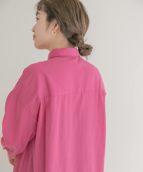 ITEMS URBANRESEARCH(アイテムズ アーバンリサーチ)の「『UR TECH Smart Linen Touch』リネンシャツワンピース(シャツワンピース・レディース・オフホワイト/ピンク/チャコールグレー・FREE)」の7枚目の写真