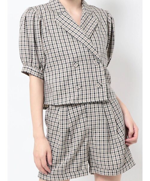 jouetie（ジュエティ）の「パワショルダブルボタンジャケット【セットアップ対応】（テーラードジャケット・レディース・グリーン/その他1/アイボリー/ブラック・MEDIUM）」の5枚目の写真