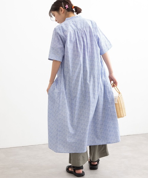 POU DOU DOU(プードゥドゥ)の「スタンドカラーワンポイント刺繍ロングシャツワンピース(ワンピース・レディース・グレー/ライトブルー/ブルー・3)」の9枚目の写真