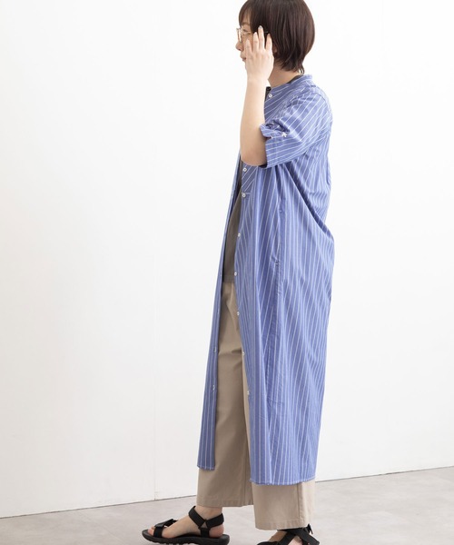 POU DOU DOU(プードゥドゥ)の「スタンドカラーワンポイント刺繍ロングシャツワンピース(ワンピース・レディース・グレー/ライトブルー/ブルー・3)」の20枚目の写真