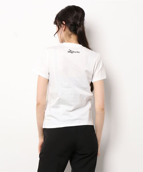 JUMELLE（ジュメロ）の「タイポグラフィーTシャツ（Tシャツ/カットソー・レディース・ブラック/レッド・FREE）」の5枚目の写真