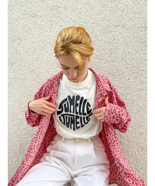 JUMELLE（ジュメロ）の「タイポグラフィーTシャツ（Tシャツ/カットソー・レディース・ブラック/レッド・FREE）」の10枚目の写真