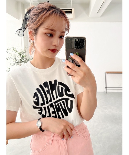 JUMELLE（ジュメロ）の「タイポグラフィーTシャツ（Tシャツ/カットソー・レディース・ブラック/レッド・FREE）」の22枚目の写真