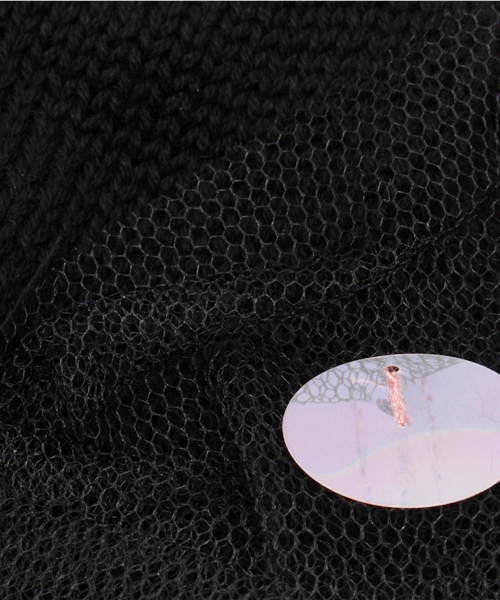 Ray BEAMS（レイビームス）の「BERNSTOCK SPEIRS / "NET BOW BEANIE" ニットキャップ（ニットキャップ/ビーニー・レディース・ブラック/ピンク・ONE SIZE）」の3枚目の写真