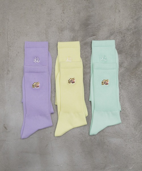 WHIMSIC（ウィムジック）の「【WHIMSIC】スーベニアソックス（ソックス/靴下・レディース・パープル/イエロー/グリーン・FREE）」の5枚目の写真