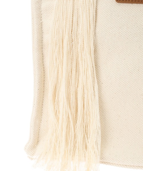 ALEXIA STAM(アリシアスタン)の「Patch Fringe Medium Tote Bag/パッチフリンジミディアムトートバッグ(トートバッグ・レディース・アイボリー・FREE)」の7枚目の写真