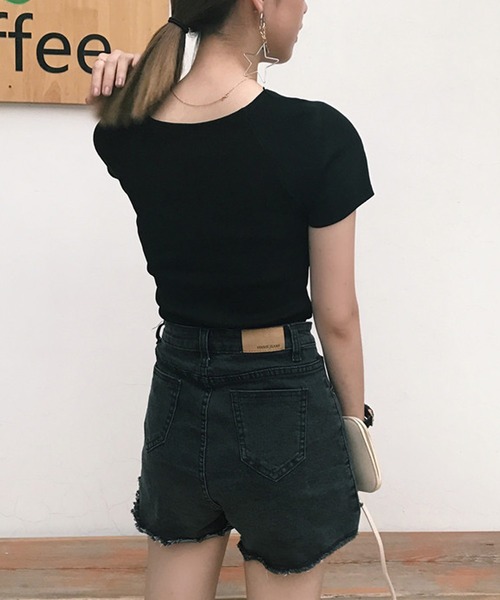 LAFFMO（ラフモ）の「Vネックサマーニットトップス（ニット/セーター・レディース・ホワイト/ブラック/イエロー/ブルー・FREE）」の16枚目の写真