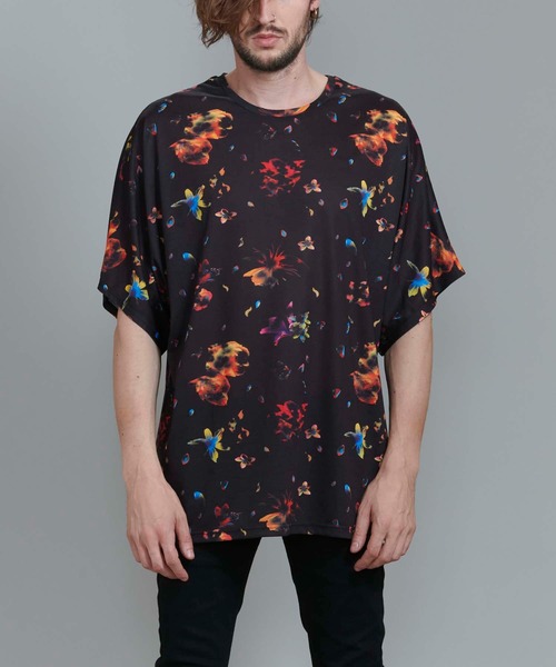 NO ID.（ノーアイディ）の「シャドウフラワードルマンスリーブT（Tシャツ/カットソー・メンズ・ブラック/レッド/ブルー・ONE SIZE）」の4枚目の写真