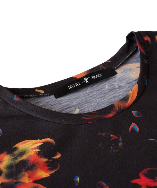 NO ID.（ノーアイディ）の「シャドウフラワードルマンスリーブT（Tシャツ/カットソー・メンズ・ブラック/レッド/ブルー・ONE SIZE）」の9枚目の写真