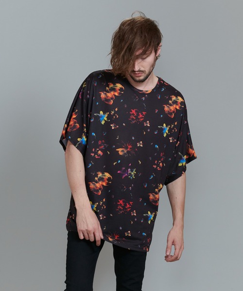 NO ID.（ノーアイディ）の「シャドウフラワードルマンスリーブT（Tシャツ/カットソー・メンズ・ブラック/レッド/ブルー・ONE SIZE）」の12枚目の写真