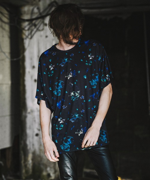 NO ID.（ノーアイディ）の「シャドウフラワードルマンスリーブT（Tシャツ/カットソー・メンズ・ブラック/レッド/ブルー・ONE SIZE）」の18枚目の写真