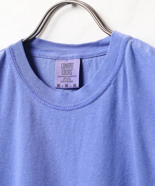 comfort colors(コンフォートカラーズ)の「『COMFORT COLORS』6.1oz ガーメントダイTシャツ(Tシャツ/カットソー・レディース・ホワイト/マスタード/グリーン系/ターコイズブルー系/ブルー系/ブルー系2/スミクロ・LARGE/MEDIUM/X-LARGE)」の12枚目の写真
