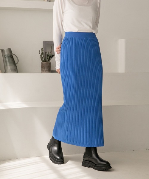 LOWRYS FARM（ローリーズファーム）の「ヘンケイリブニットマキシスカート　346398（スカート・レディース・ブルー/ダークブラウン/ブラック・FREE）」の9枚目の写真