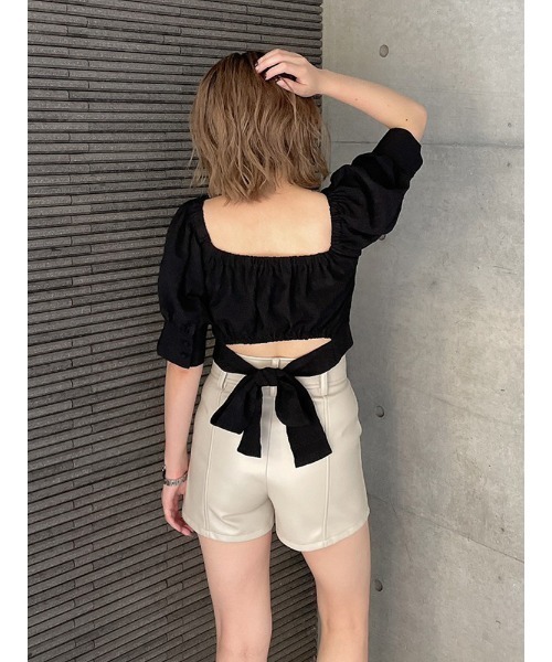 ENVYM（アンビー）の「バックリボンＢＬ（シャツ/ブラウス・レディース・ホワイト/ブラック/ブルー・FREE）」の3枚目の写真