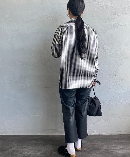 DANTON（ダントン）の「[DANTON/ダントン] バンドカラー オックスフォードシャツ（シャツ/ブラウス・レディース・ブラック/ネイビー・38/36/34）」の16枚目の写真
