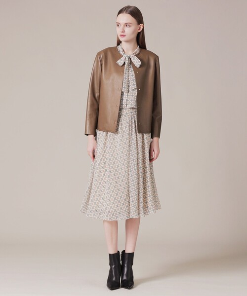 MACKINTOSH LONDON（マッキントッシュ ロンドン）の「シープレザーブルゾン（ノーカラーコート・レディース・ブラウン・38）」の3枚目の写真