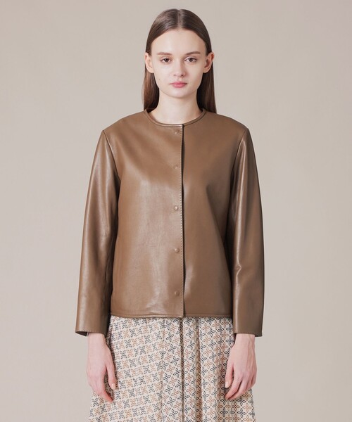 MACKINTOSH LONDON（マッキントッシュ ロンドン）の「シープレザーブルゾン（ノーカラーコート・レディース・ブラウン・38）」の4枚目の写真