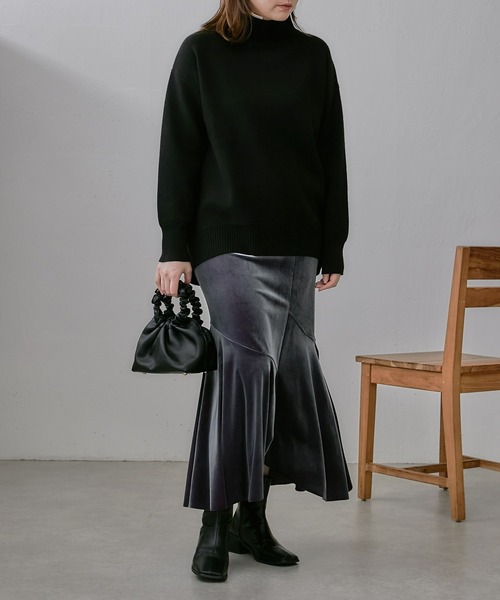 Lui's（ルイス）の「ギャザーハンドルミニバッグ（ハンドバッグ・レディース・ブラック・FREE）」の7枚目の写真