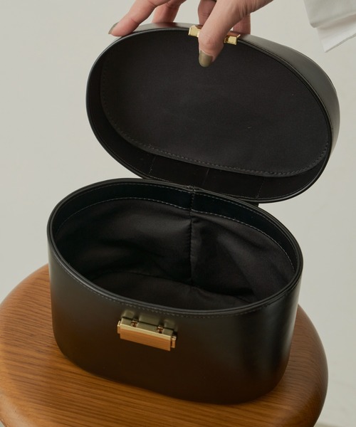 Aunt Marie's（アントマリーズ）の「2WAYバニティバッグ / ハンドバッグ（ハンドバッグ・レディース・ベージュ/ブラック・FREE）」の3枚目の写真