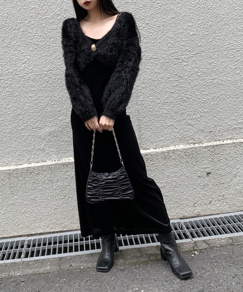 LVEU.(ラブユ.)の「【LVEU.】3wayシャーリングチェーンバッグ / バッグ 鞄 BAG ショルダー ハンドバッグ チェーン ミニ 合皮 合皮 ブラック ZOZOTOWN限定(ハンドバッグ・レディース・ブラック・FREE)」の5枚目の写真
