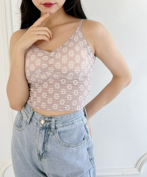 Loueme(ルエム)の「【23S/S 春夏新作】フラワーデザインカップ付きインナーキャミ(キャミソール・レディース・ラベンダー/ライトグリーン/アイボリー/ライトブルー/ブラック・FREE)」の5枚目の写真