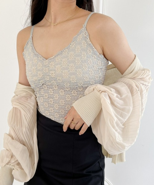 Loueme(ルエム)の「【23S/S 春夏新作】フラワーデザインカップ付きインナーキャミ(キャミソール・レディース・ラベンダー/ライトグリーン/アイボリー/ライトブルー/ブラック・FREE)」の20枚目の写真