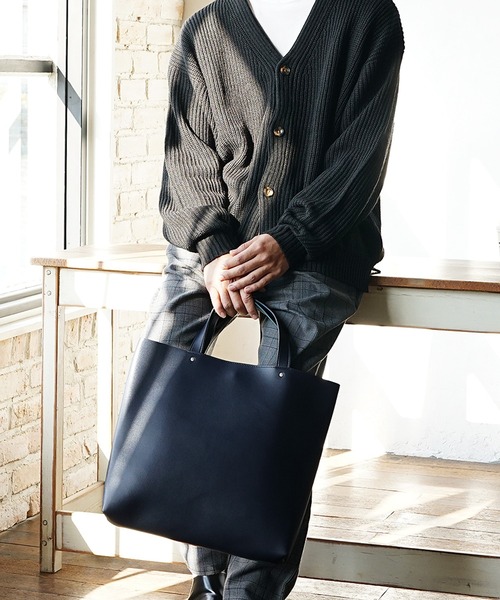 MinoriTY（マイノリティ）の「シンセティックレザーバイカラートート